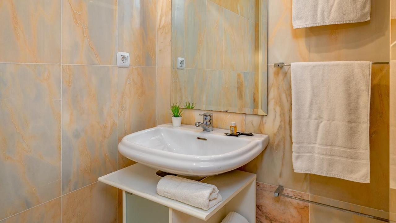 Seaview Apartment With Pool In La Cala De Mijas By Costarentals - Ref 188 Luaran gambar